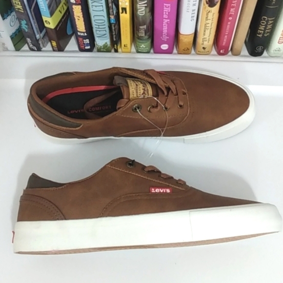 LEVI'S STRAUSS MEN'S LOW-TOP SNEAKERS BROWN WHITE SIZE 8.5 NWT - Picture 4 of 8